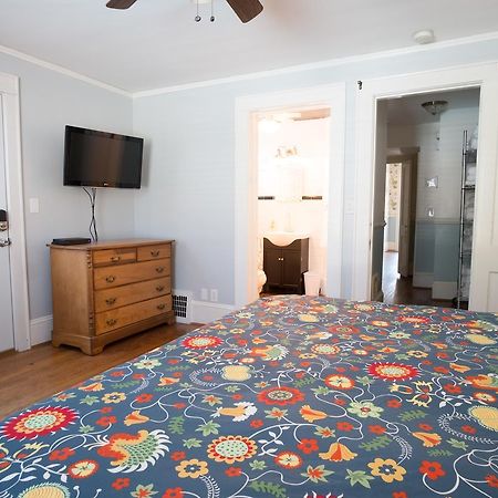 Swamp Rabbit Inn Travelers Rest Extérieur photo
