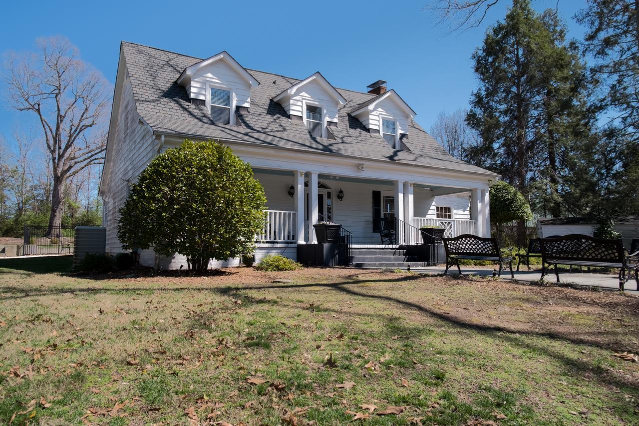 Swamp Rabbit Inn Travelers Rest Extérieur photo