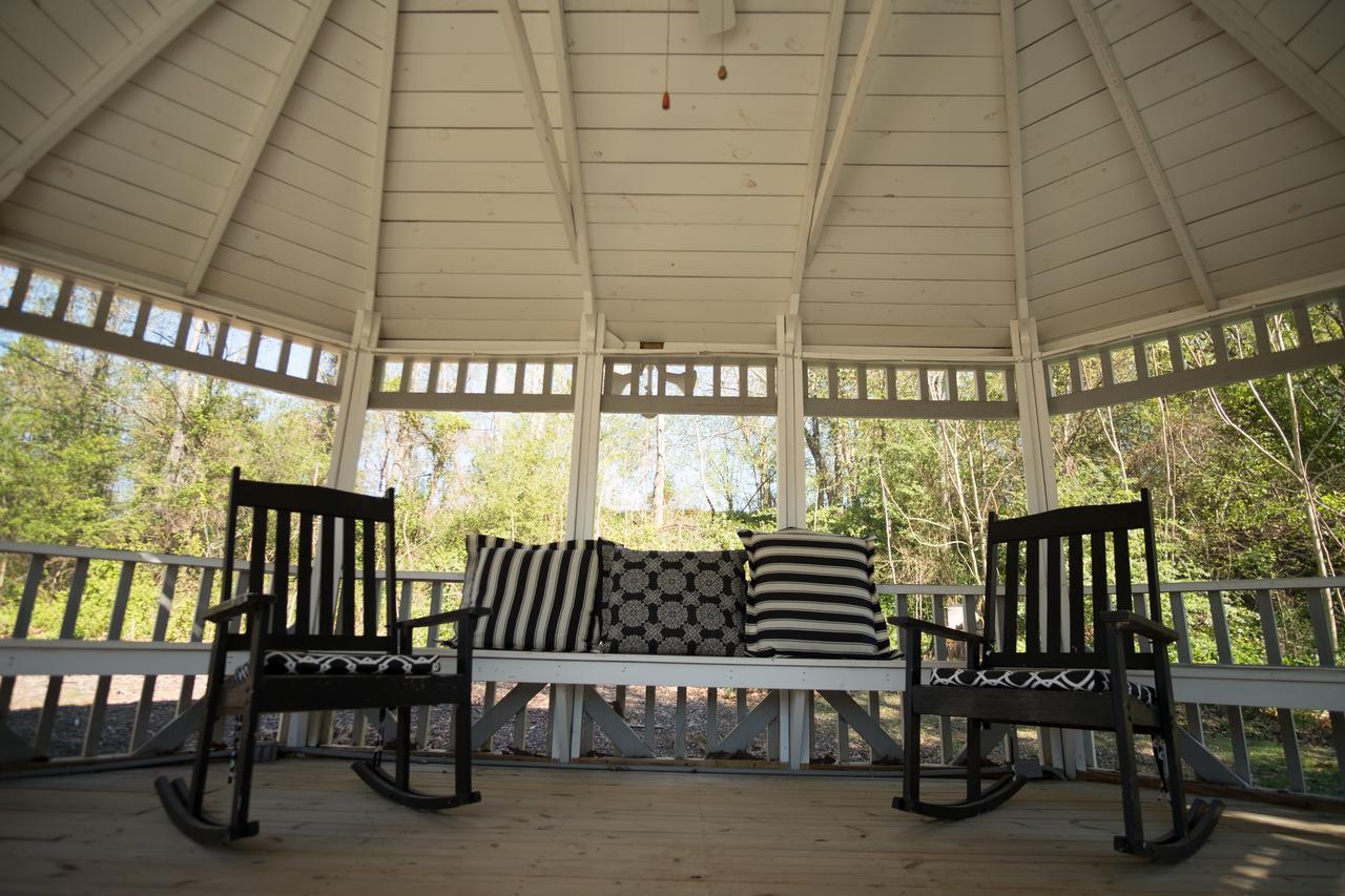 Swamp Rabbit Inn Travelers Rest Extérieur photo